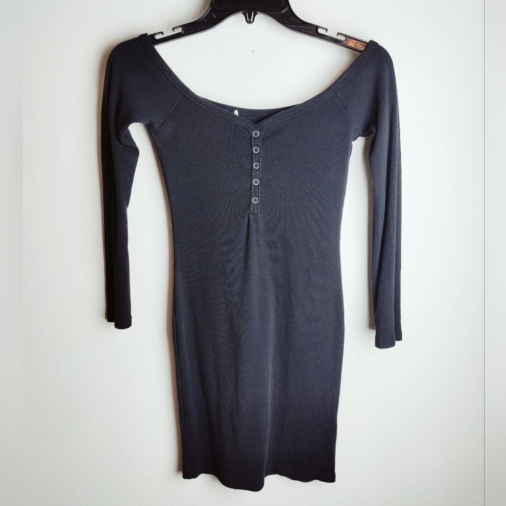Popular 21 Black Off-Shoulder Ribbed Knit Bodycon 3/4 Sleeve Mini Dress, Sz S